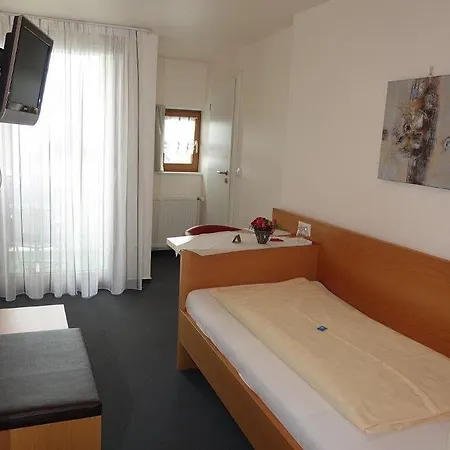 Hotel Hotel-gasthaus Krone 3*