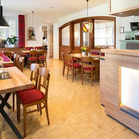 Hotel Hotel-gasthaus Krone 3*